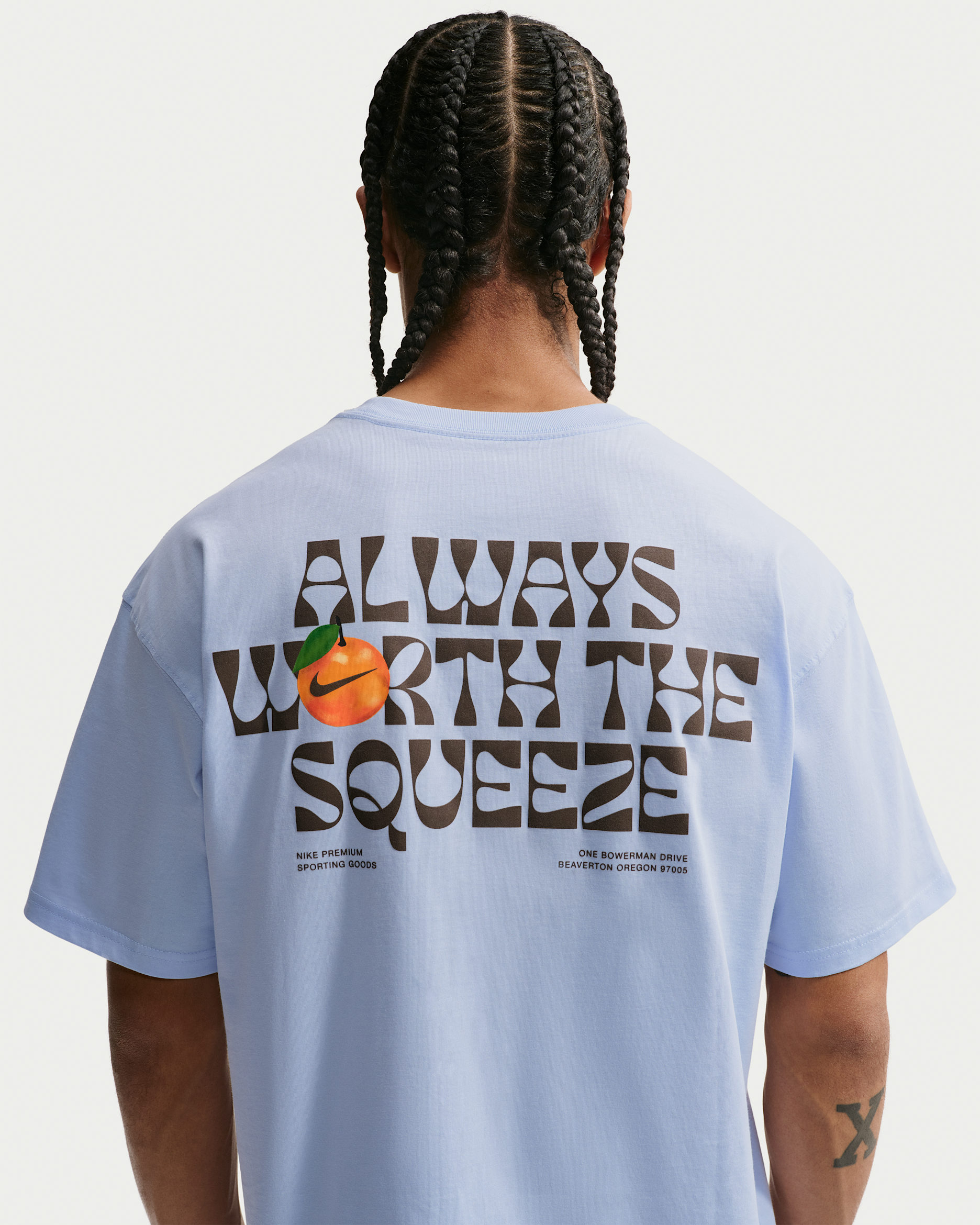 Nike Sportswear T-Shirt. Nike CA